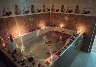 Habitación Matrimonial con Jacuzzi foto 2
